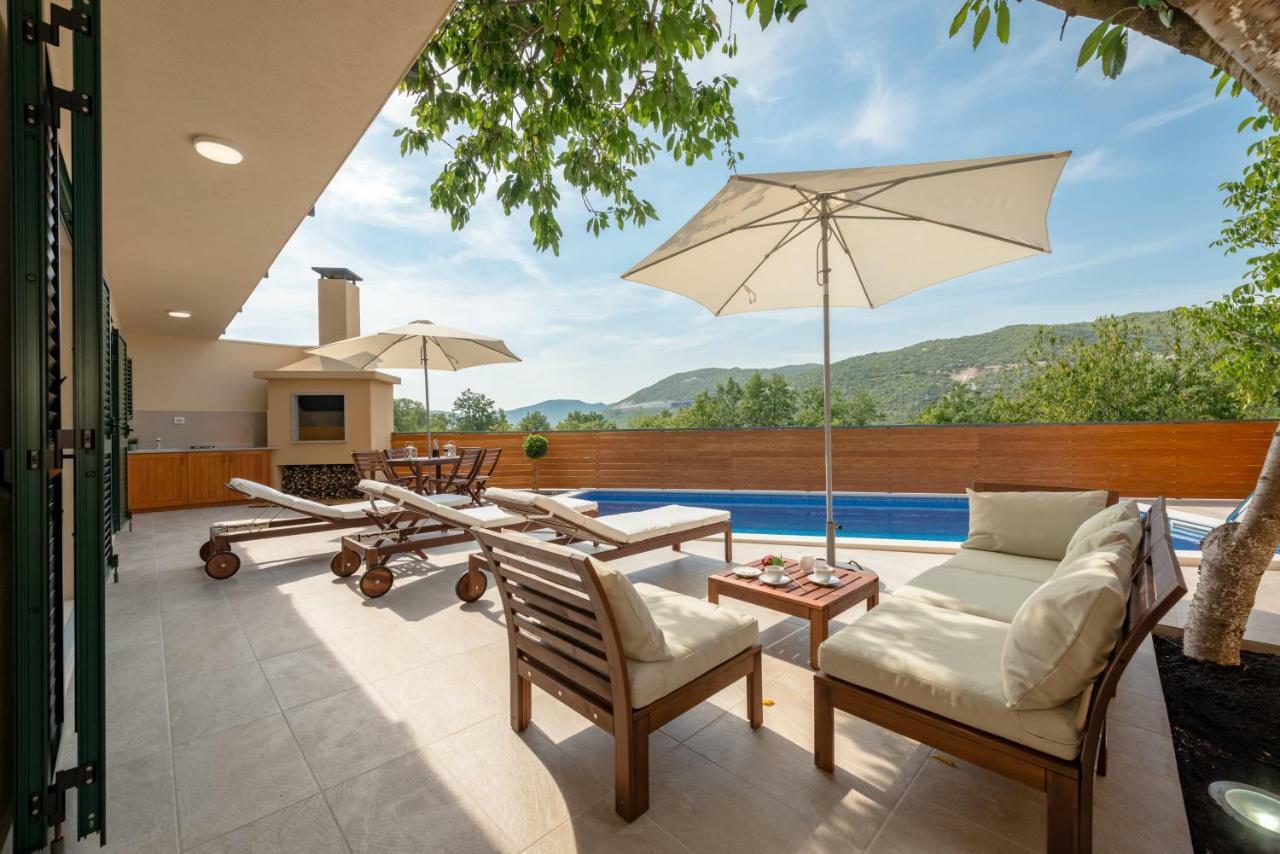 Villa Nika Bisko Bagian luar foto