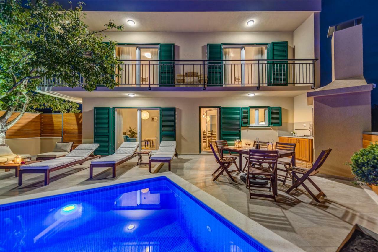 Villa Nika Bisko Bagian luar foto